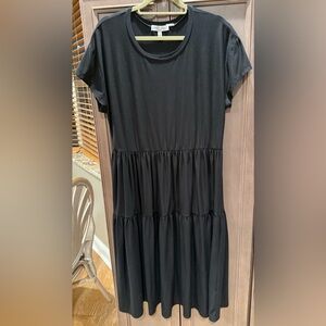 Jamie & Layla Petite XL Tiered Skirt Short Sleeve Stretch Midi-Maxi Dress